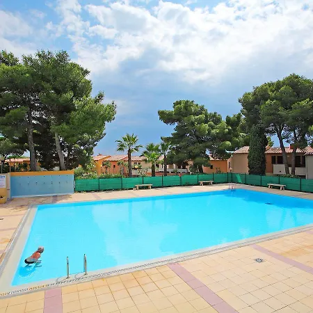 Апартаменти Cap Les Pins I Et Ii *